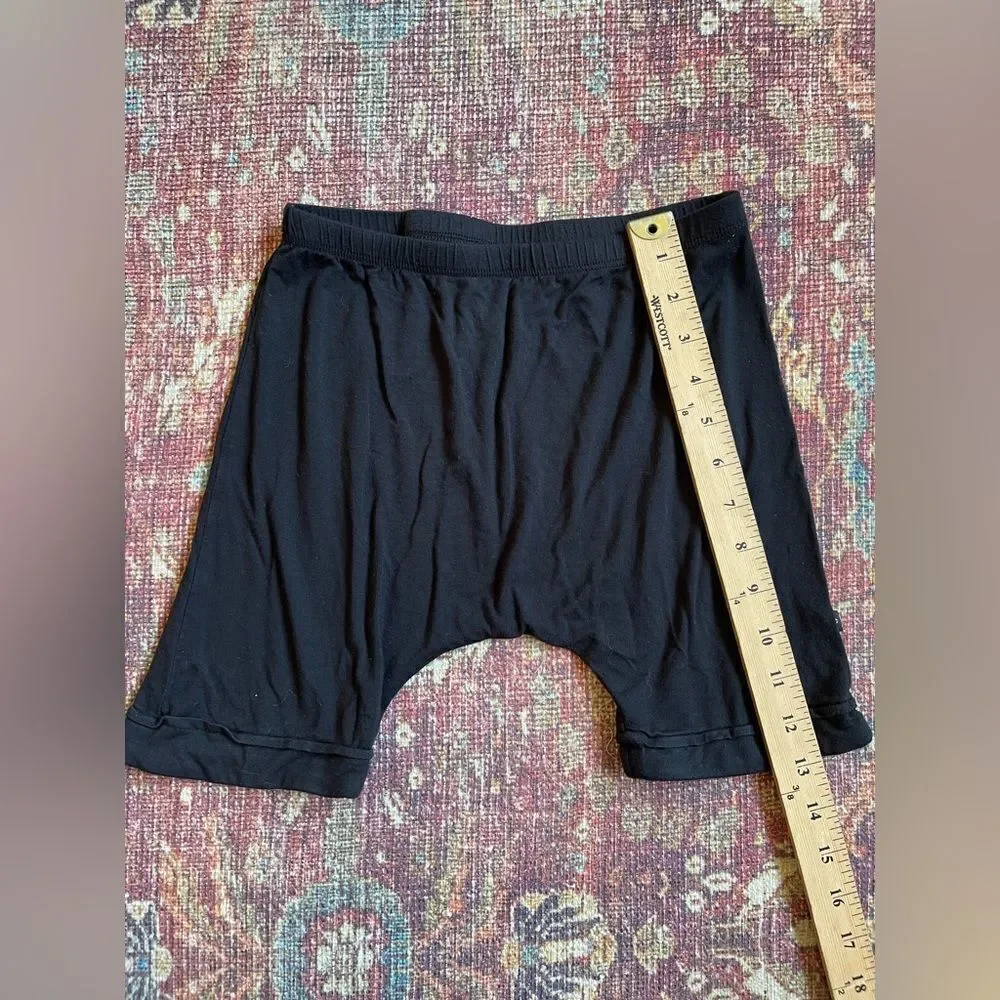 Kyte Baby 6T two pairs of Blue and Black Harem Shorts